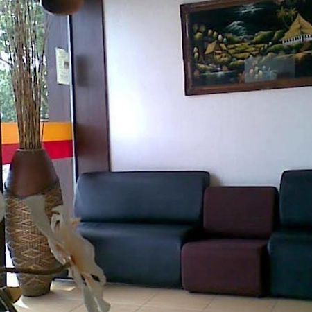 Hotel Teratai Tenang Kuala Terengganu Bagian luar foto